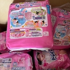 【パンツ ビッグサイズ】トレパンマン女の子 トイレトレーニング用 (12~22kg)18枚Ｘ5袋の画像