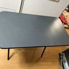 商談中。折り畳みテーブル