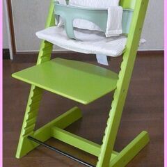 ●STOKKE 木製イス★ストッケ トリップトラップ ★ベビーセット・クッション付き背あて＆ガード付◎６ヶ月位～シリアルナンバー4～◎