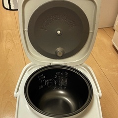 象印／NS-NE05／3合炊き炊飯器／ホワイトグレーの画像