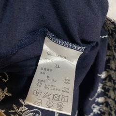チュニック 花柄 試着のみの画像