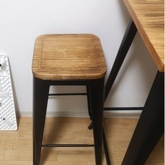 家具　机と椅子の画像