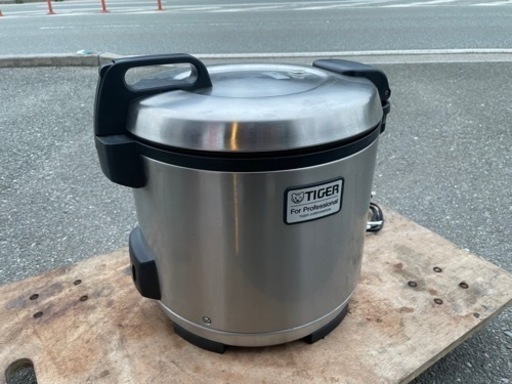 ☆中古品 タイガー炊飯ジャー JNO-A360 2020年 3.6L 20合 ２升 100V 動作問題なし☆