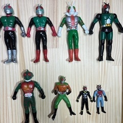 昭和　仮面ライダー　フィギュア