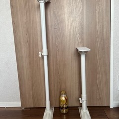 耐震　突っ張り棒の画像