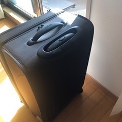 TUMIスーツケース　差し上げますの画像