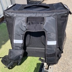 Uber Eats (ウーバーイーツ)配達バックuesdの画像