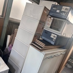 大量のプラケース