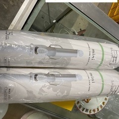 新品　ヘアアイロン　2つ有ります