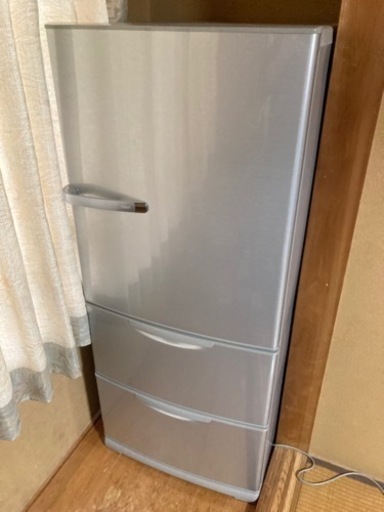 AQUA 3ドア冷凍冷蔵庫 AQR-271D