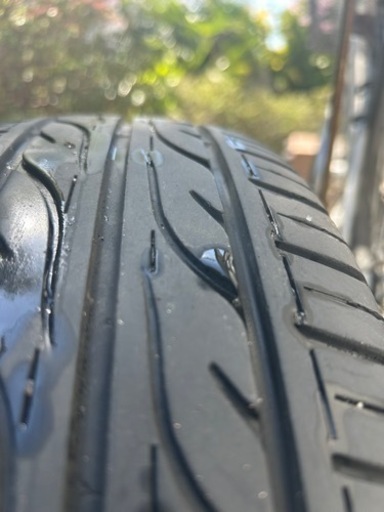 車のパーツ タイヤ、ホイール