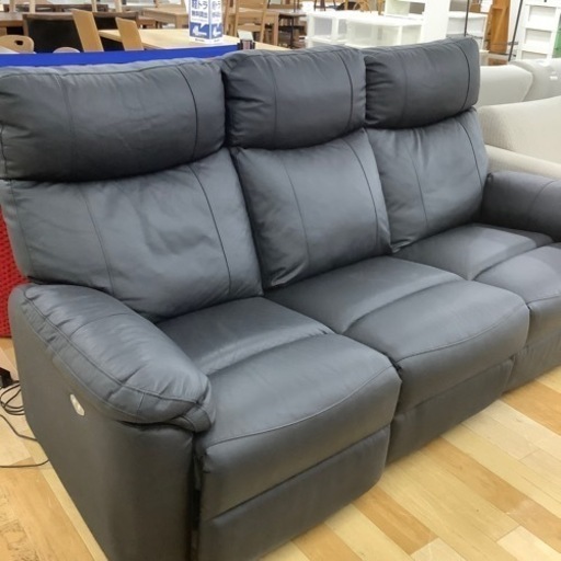 【トレファク ラパーク岸和田店】3人掛けリクライニングソファー 入荷しました。