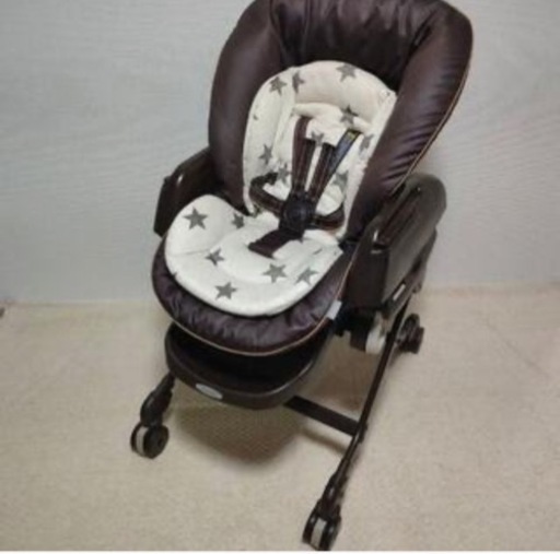 コンビ ネムリラオート4キャスロッタ　ハイローチェア