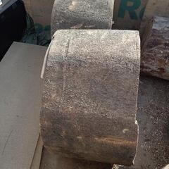 カシの玉切りですの画像