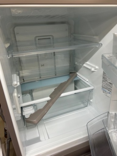 万代店　【美品・良品】　TOSHIBA（東芝）　3ドア冷凍冷蔵庫　GR-H34SY（NP）　2016年製　330L ・冷蔵室：164L ・野菜室：82L ・冷凍室：84L TOSHIBA(東芝)の330L 3ドア冷蔵庫「GR-H34S」のが入荷しました！｜2019