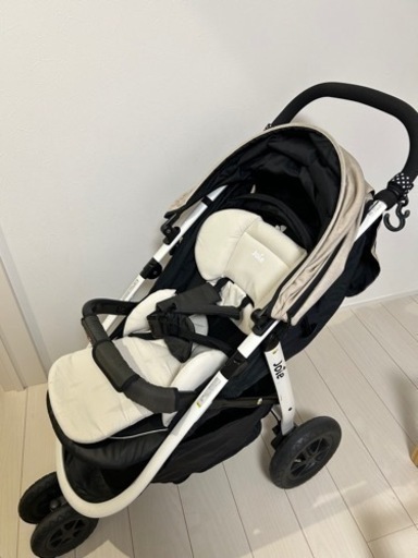ジョイー　ベビーカー