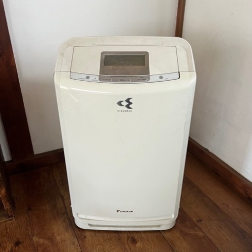 【中古】DAIKINダイキン 除加湿ストリーマ空気清浄機 ACZ70P-Wダイキン★加湿器 除湿器 加湿機 除湿機 脱臭機