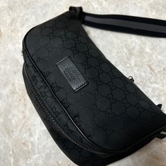 GUCCI ショルダーバッグの画像