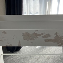 子供　　おもちゃ箱　本棚の画像