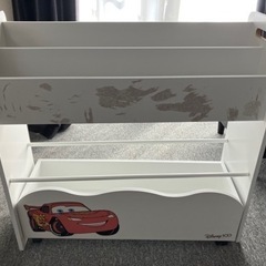 子供　　おもちゃ箱　本棚