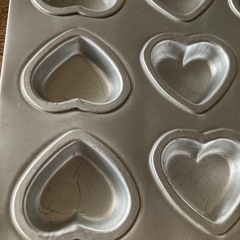 アルミの菓子の型の画像