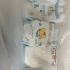 子供用品 ベビー用品 おむつ　Sサイズ　88枚の画像