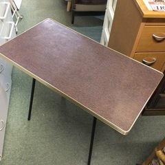 【再掲載】レトロなサイドテーブル【F00646】の画像