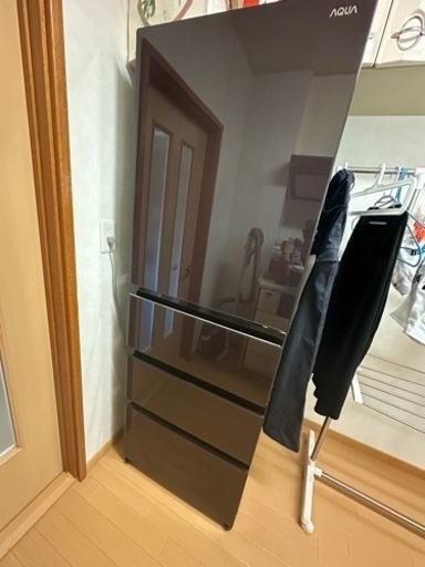 【お話し中2021年AQURノンフロン冷凍冷蔵庫】他出品物と同時購入で値引きあり‼️