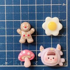 【レア品おまけ】緑系　まとめ売り　ネイル　レジン　デコパーツ 100個の画像