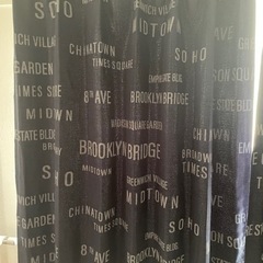 家具 カーテンの画像