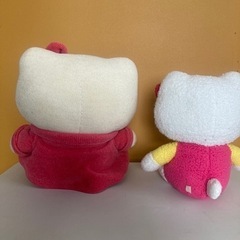 キティーちゃんのぬいぐるみの画像