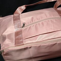 ボストンバッグ／キャリーオンバッグ(ピンク色) 新品未使用の画像