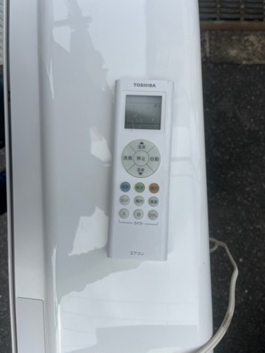 ※引渡し決定TOSHIBA エアコン 2019年製！RAS-F221M（W） 