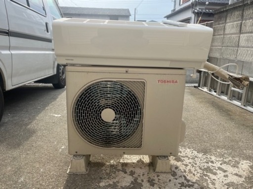 ※引渡し決定TOSHIBA エアコン 2019年製！RAS-F221M（W）