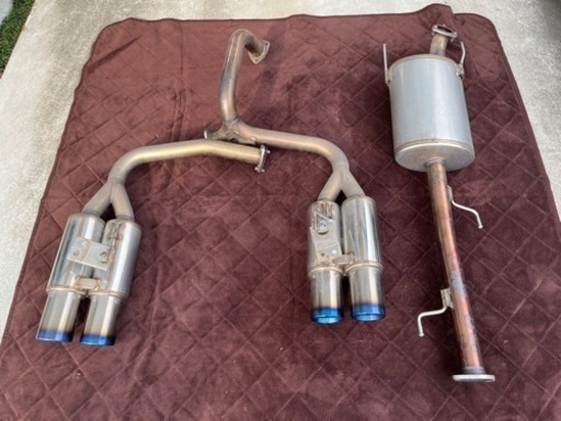 ガナドール FJクルーザー 4本出しマフラー