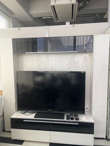 テレビボード　※TV本体は付属しません
