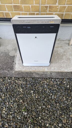空気清浄機　加湿付　パナソニック