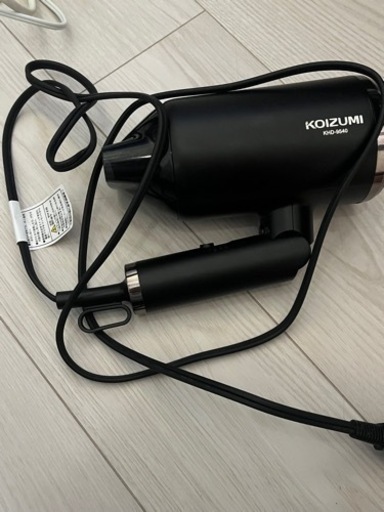 koizumi ドライヤー　売ります