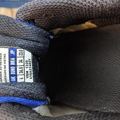 テニスシューズ　23センチ　オールコートの画像