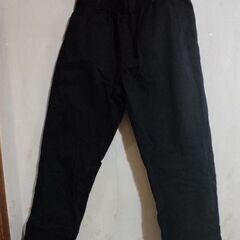 レディース黒のパンツ4XL