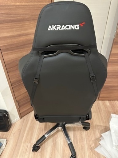 【2024年4月購入】AKRACING ゲーミングチェア Premium カーボンブラック PREMIUM/LOW-CARBON_BLACK