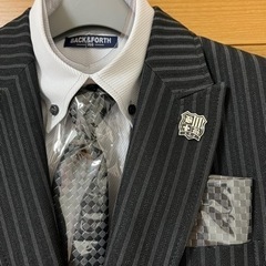未使用　150サイズ　スーツの画像