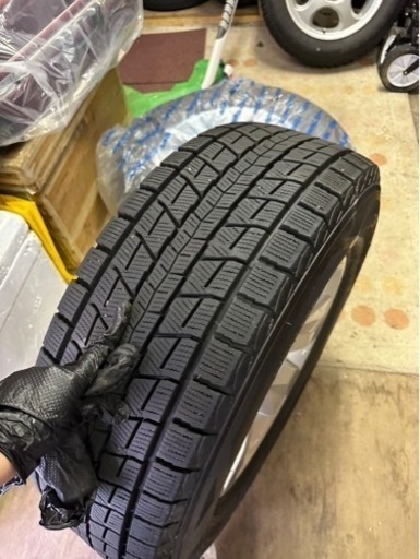 新品✴︎ランクル、ハイエース用タイヤ、TOYOTA純正ホイール付き