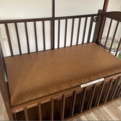 ハイタイプ ベビーベッド ブラウンの画像