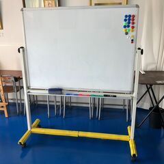 【無料で差し上げます】難あり ホワイトボード 幅135cm×高さ158cmの画像