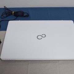 ☆美品☆富士通Cerelonメモリ4GB 高速SSD240GBマウス・箱付き HDMI出力