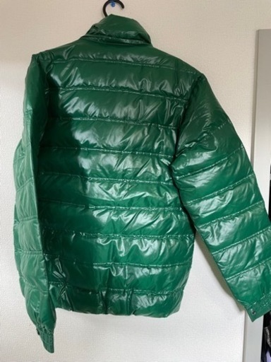ダウンジャケット（緑）（adidas）【値下げ交渉可】 表記はSサイズなんですけど170㎝の方でも余裕あるサイズです！