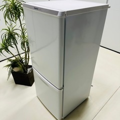 パナソニック 冷蔵庫 NR-B146W-W