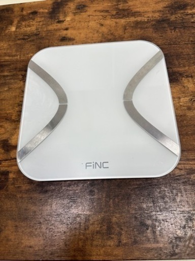 *\\(^o^)/*FiNC　体組成計　体重計