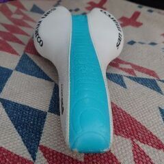 気になる方は、お早目に！サドルsan marco PONZA POWERサドル　白チェレステの画像
